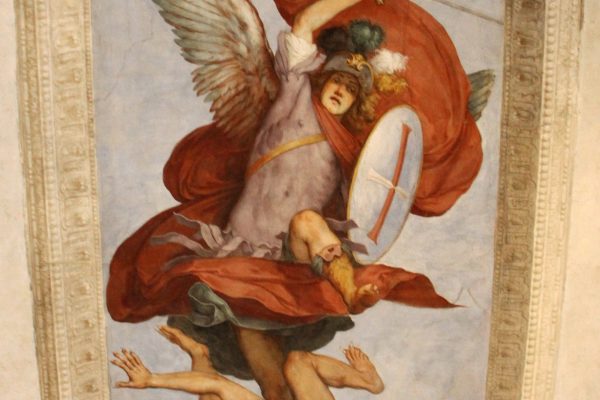 San Michele: da medico guaritore a esorcista 