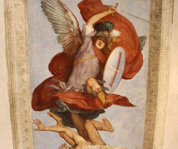 San Michele: da medico guaritore a esorcista 